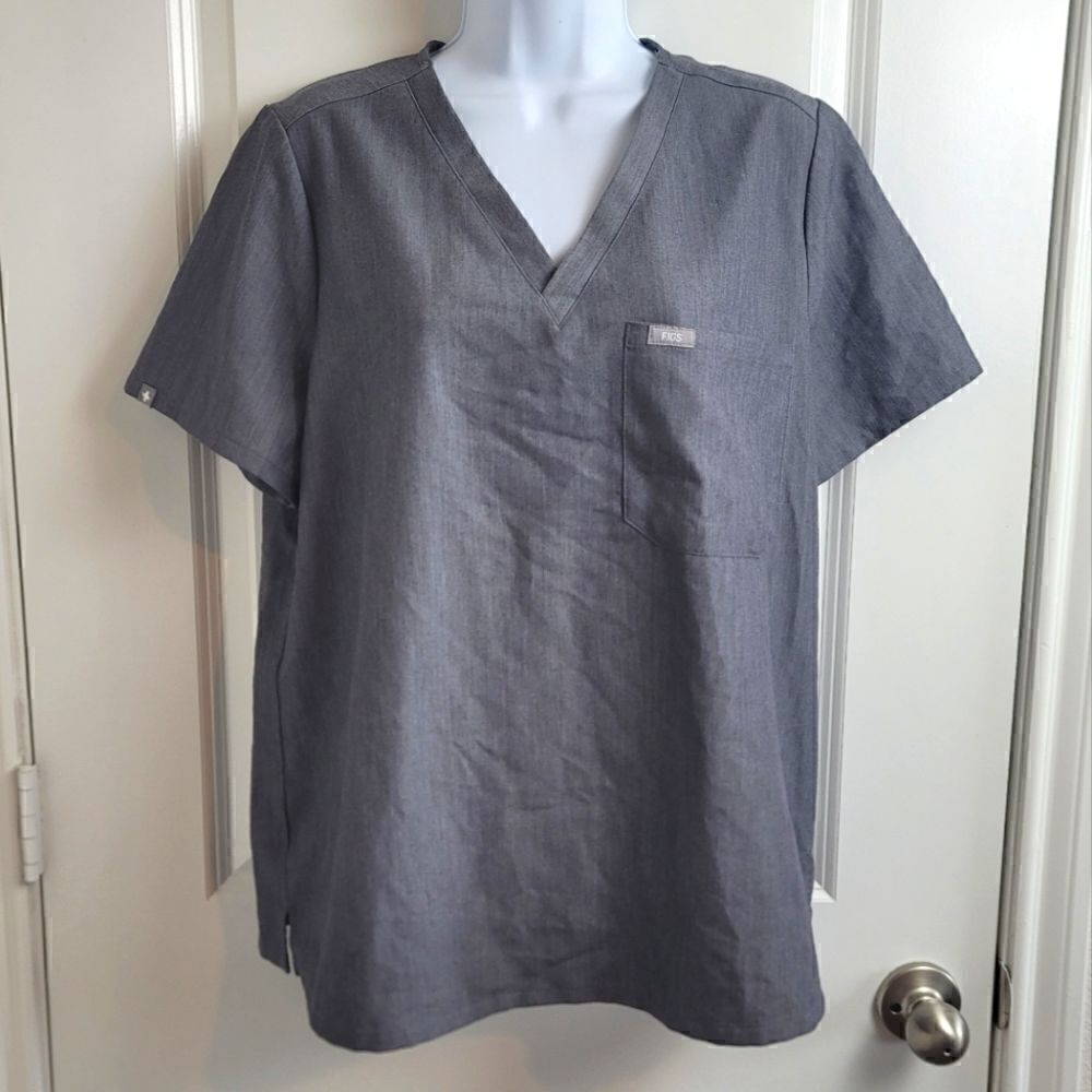FIGS Technical Collection Vneck Top - Picture 1 of 6